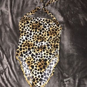 MIRACLESUIT SIZE 14 SWIMSUIT PINUP ONEPIECE